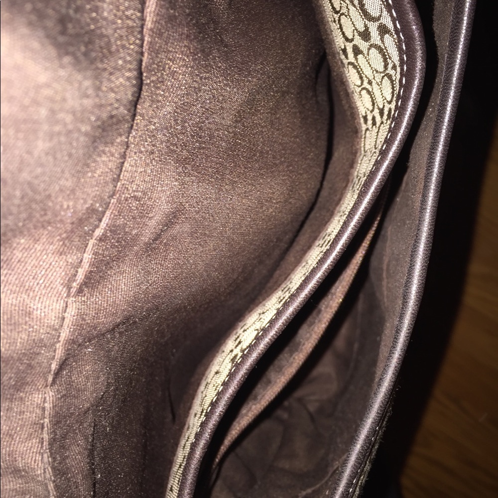 Coach Signature Collection - Picture 5 of 8